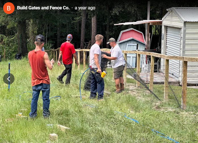 Build Gates and Fence Co. crew building agricultural fencing
